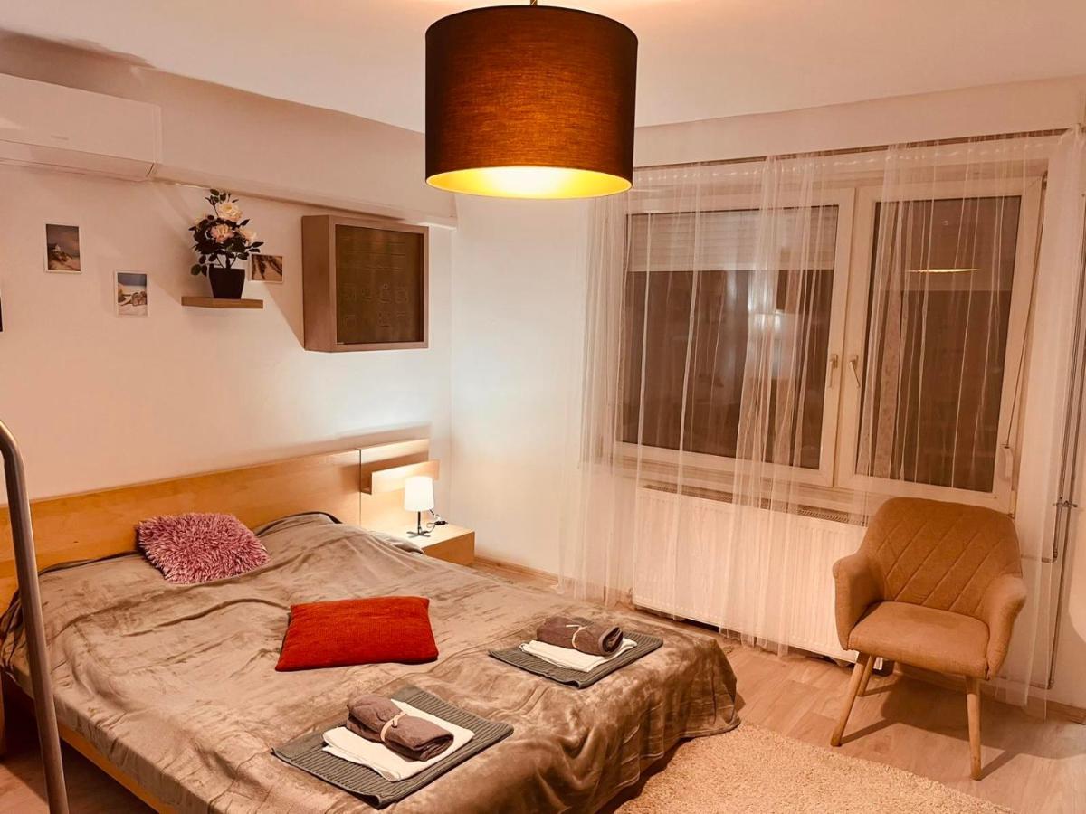 King House & Garden With Ac And Free Parking Possibility Apartment Budapest Luaran gambar