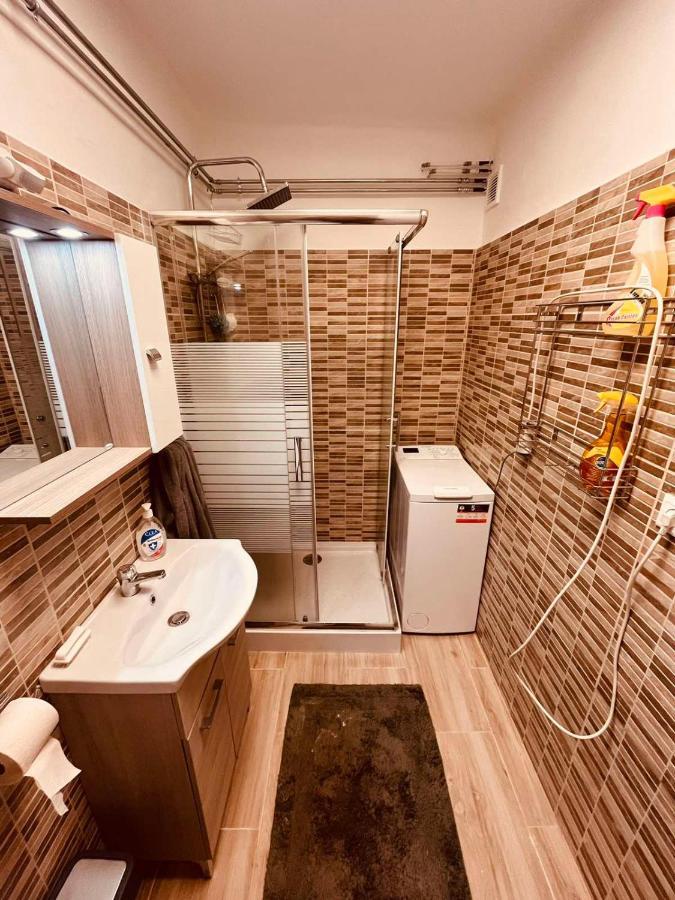 King House & Garden With Ac And Free Parking Possibility Apartment Budapest Luaran gambar